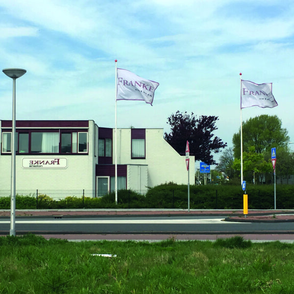 Vlaggen, logovlaggen, reclamevlaggen